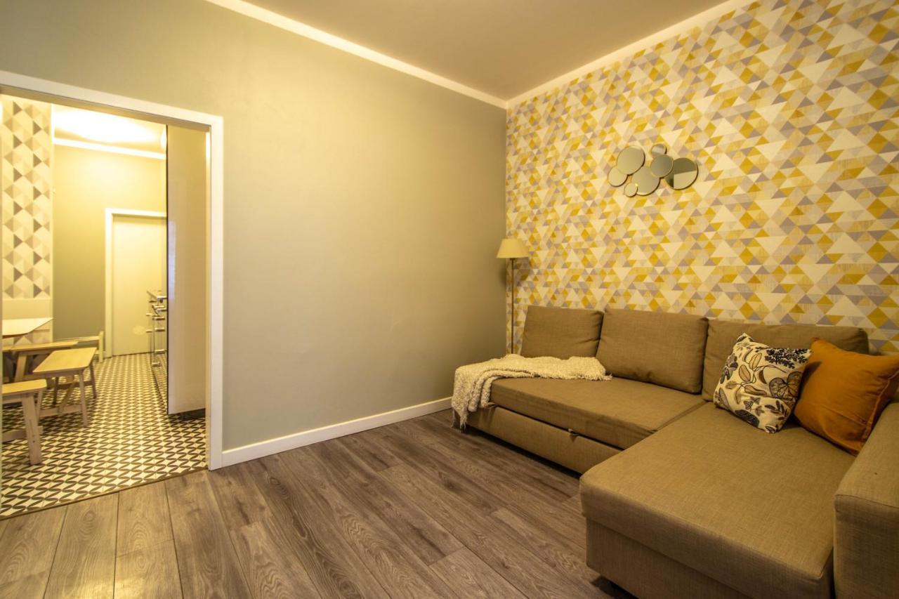 Old Town Rybna Apt By Ruterra Praga Esterno foto