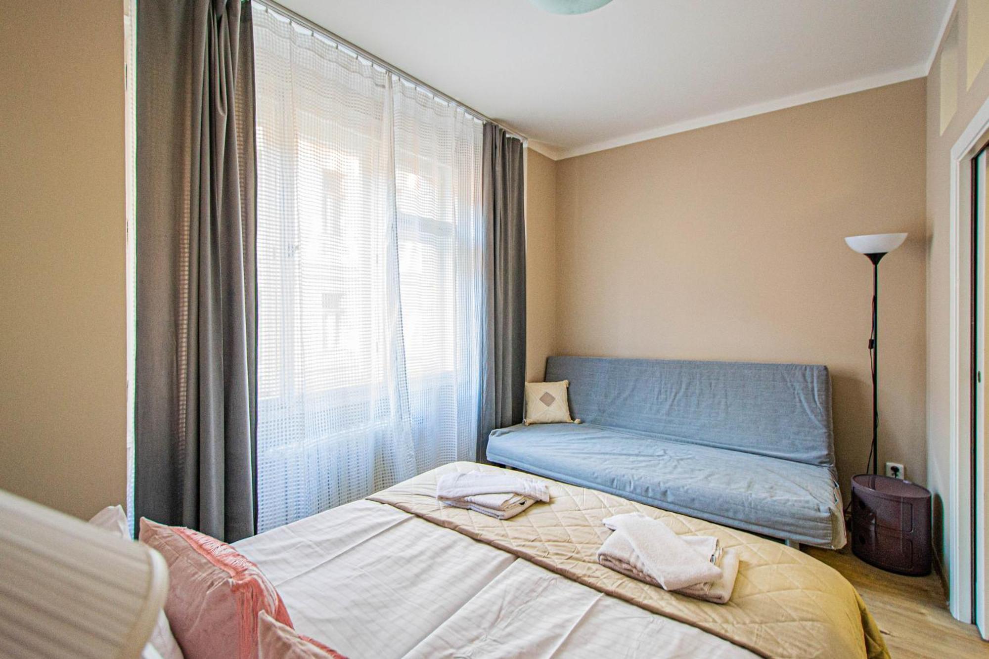 Old Town Rybna Apt By Ruterra Praga Esterno foto